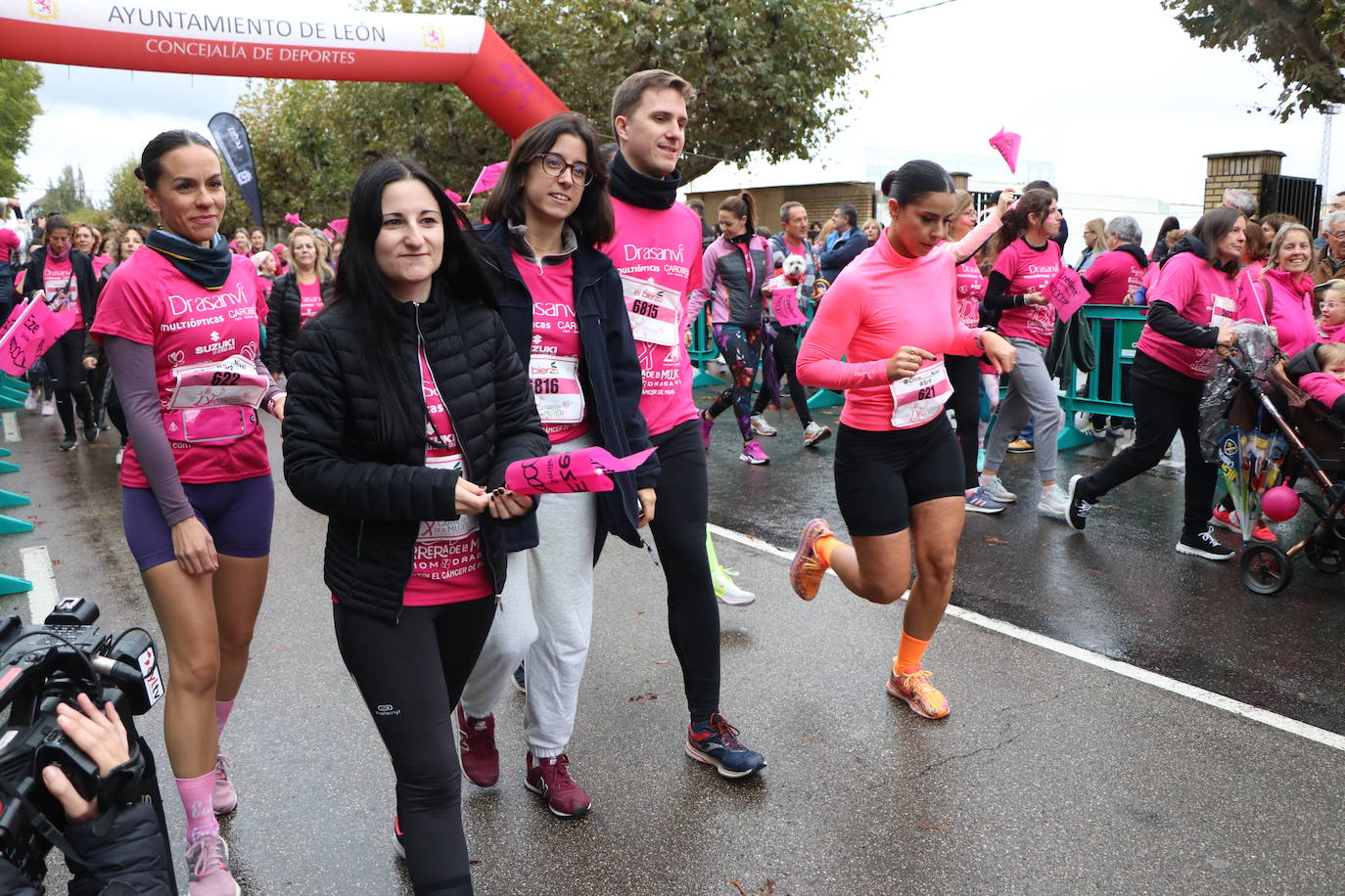 ¿Estuviste en la Carrera de la Mujer de León? Búscate