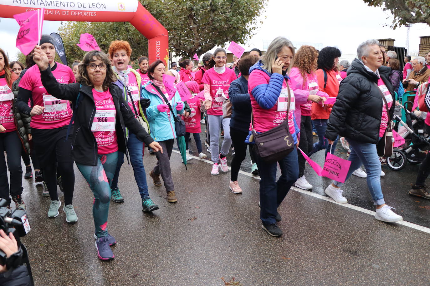 ¿Estuviste en la Carrera de la Mujer de León? Búscate
