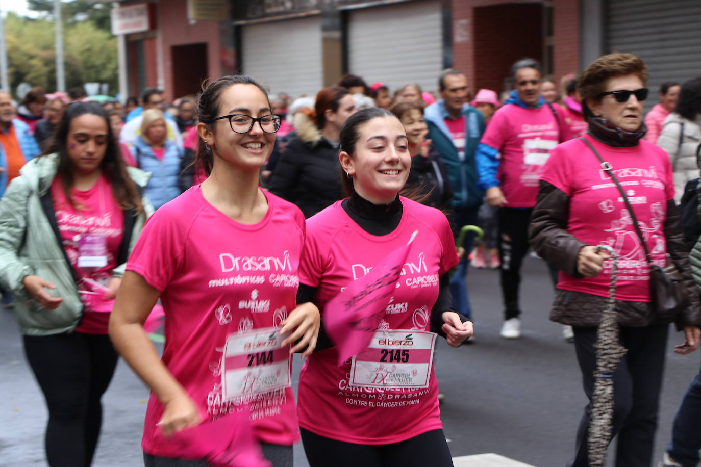 ¿Estuviste en la Carrera de la Mujer de León? Búscate