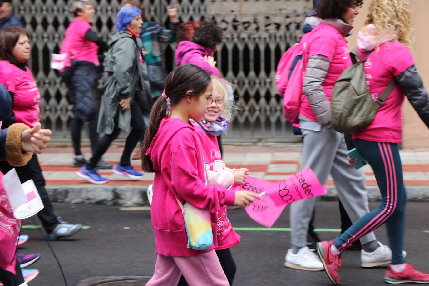 ¿Estuviste en la Carrera de la Mujer de León? Búscate