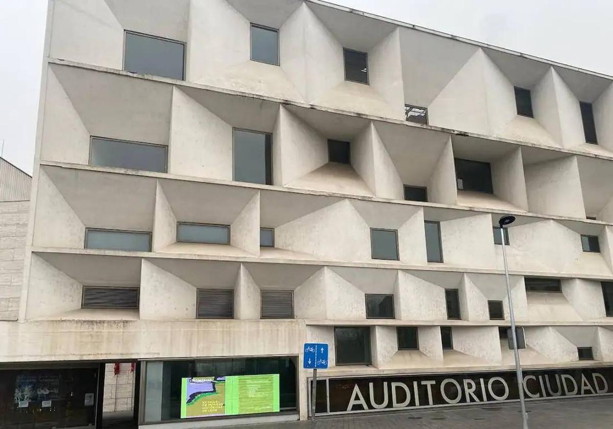 Salen a la venta los abonos familiares para el Auditorio Ciudad de León.