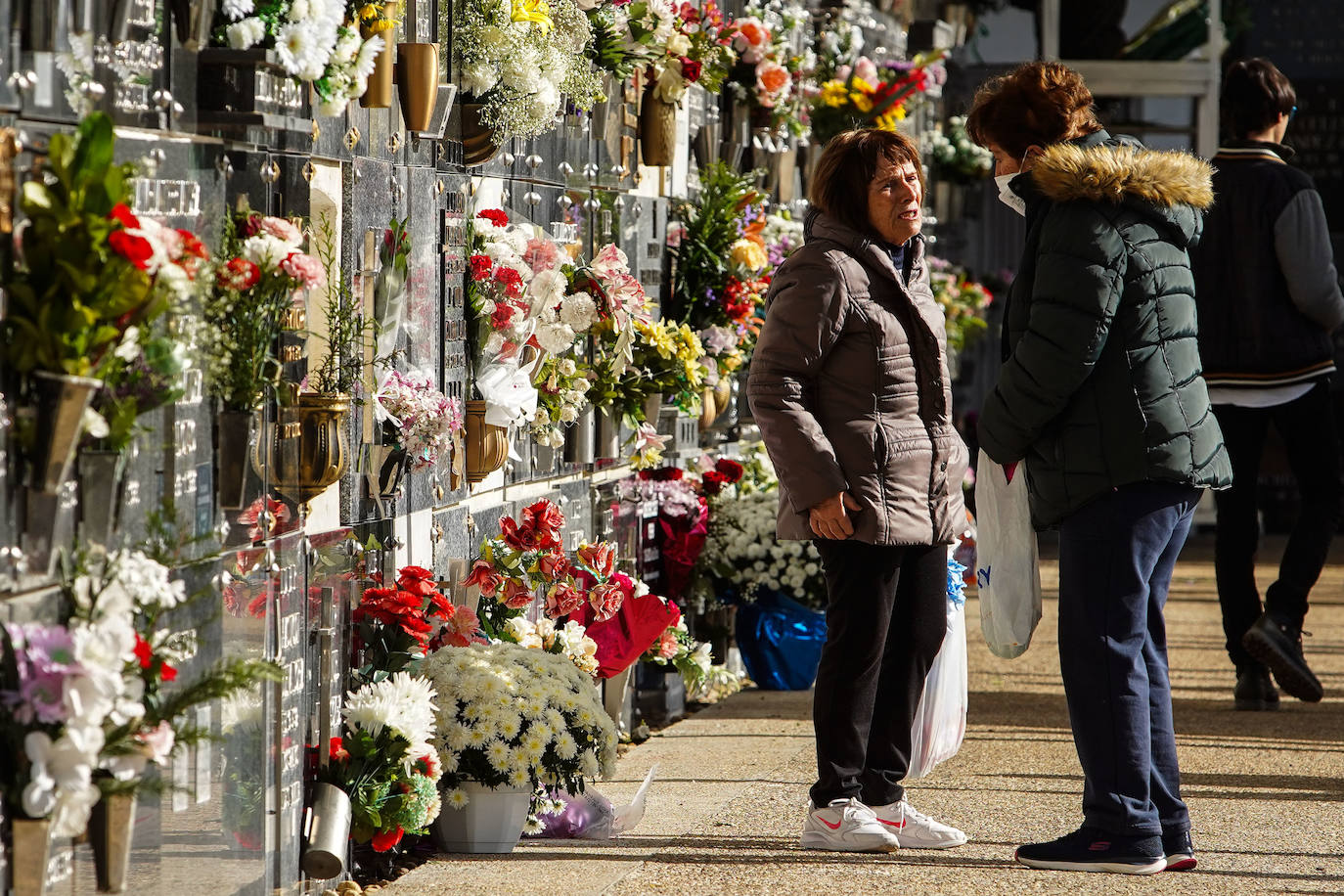 Celebración del Día de Todos los Santos en León