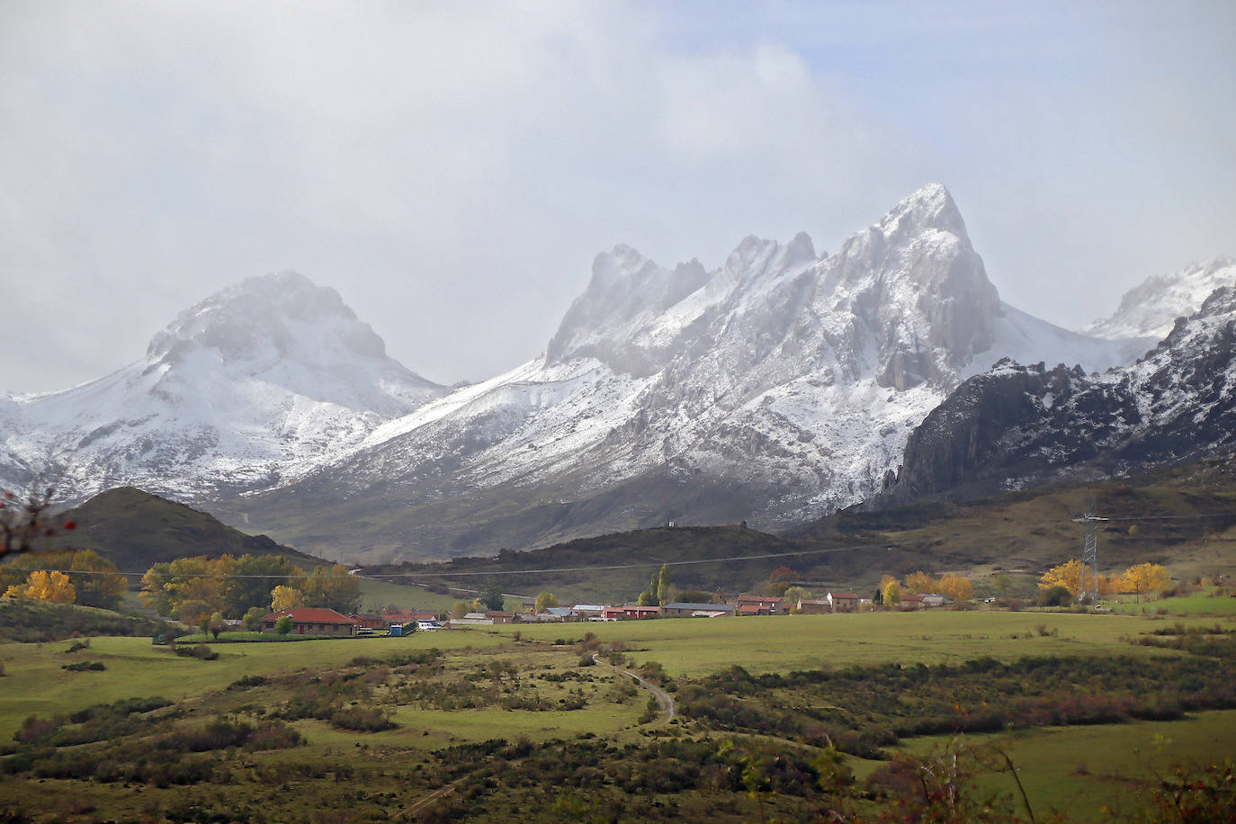 Nieve en la montaña leonesa.