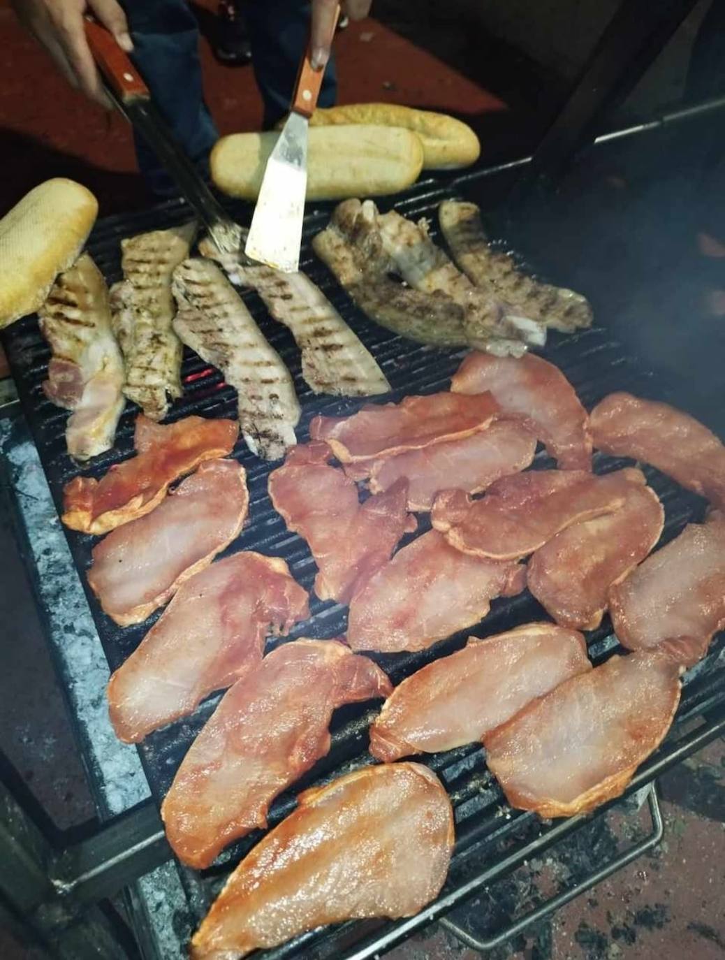 Barbacoa celebrada por los vecinos de la localidad