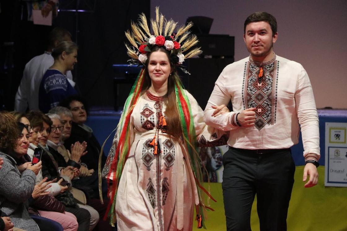 I Desfile de moda ucraniana en León