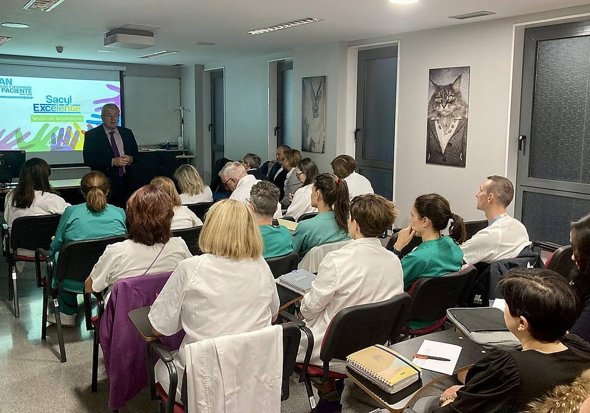 Reunión con el gerente del Caule