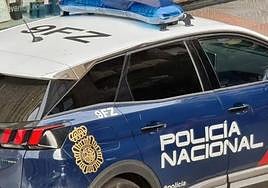 Un vehículo de la Policía NacionaI.