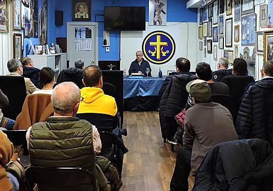 Javier Fresno durante la charla.