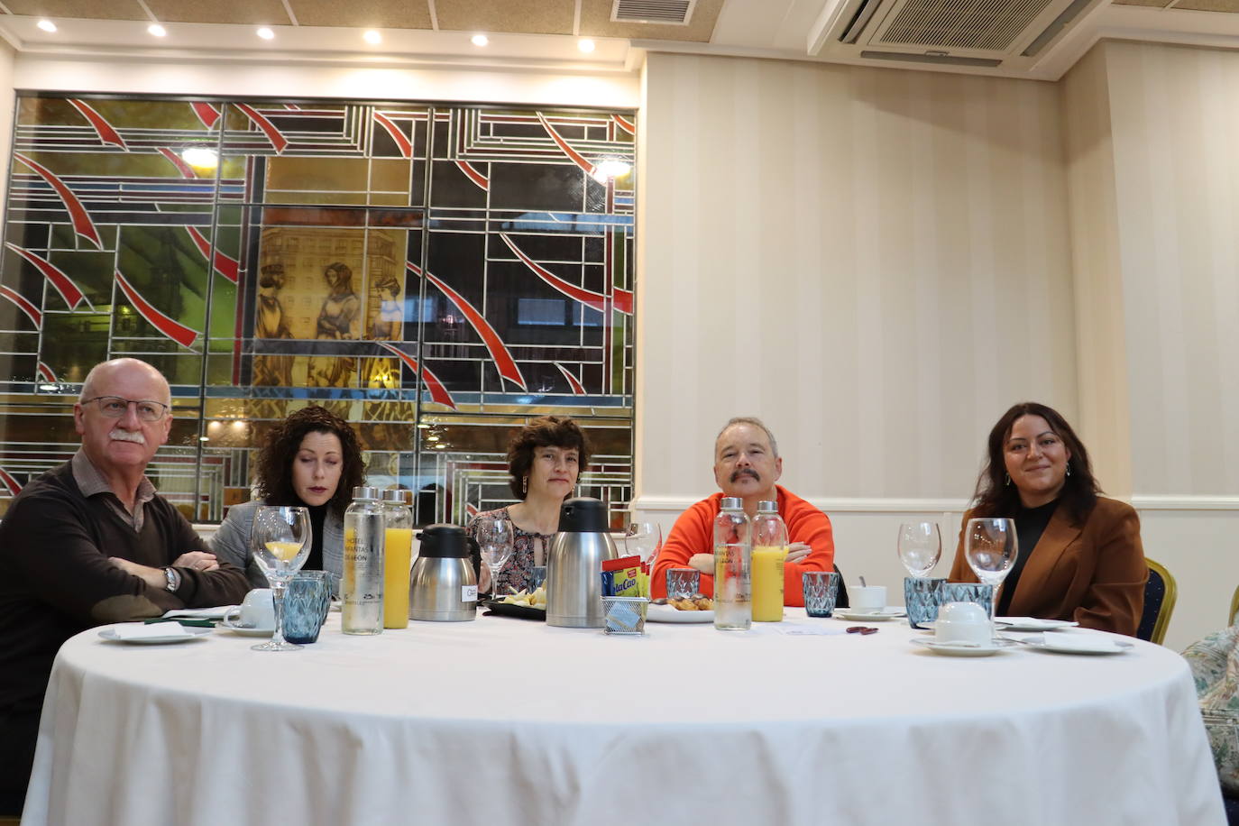 Manuel Rodríguez, Carolina López, María Elena Ballesteros, Francisco Luis Rodríguez y Gloria Álvarez.