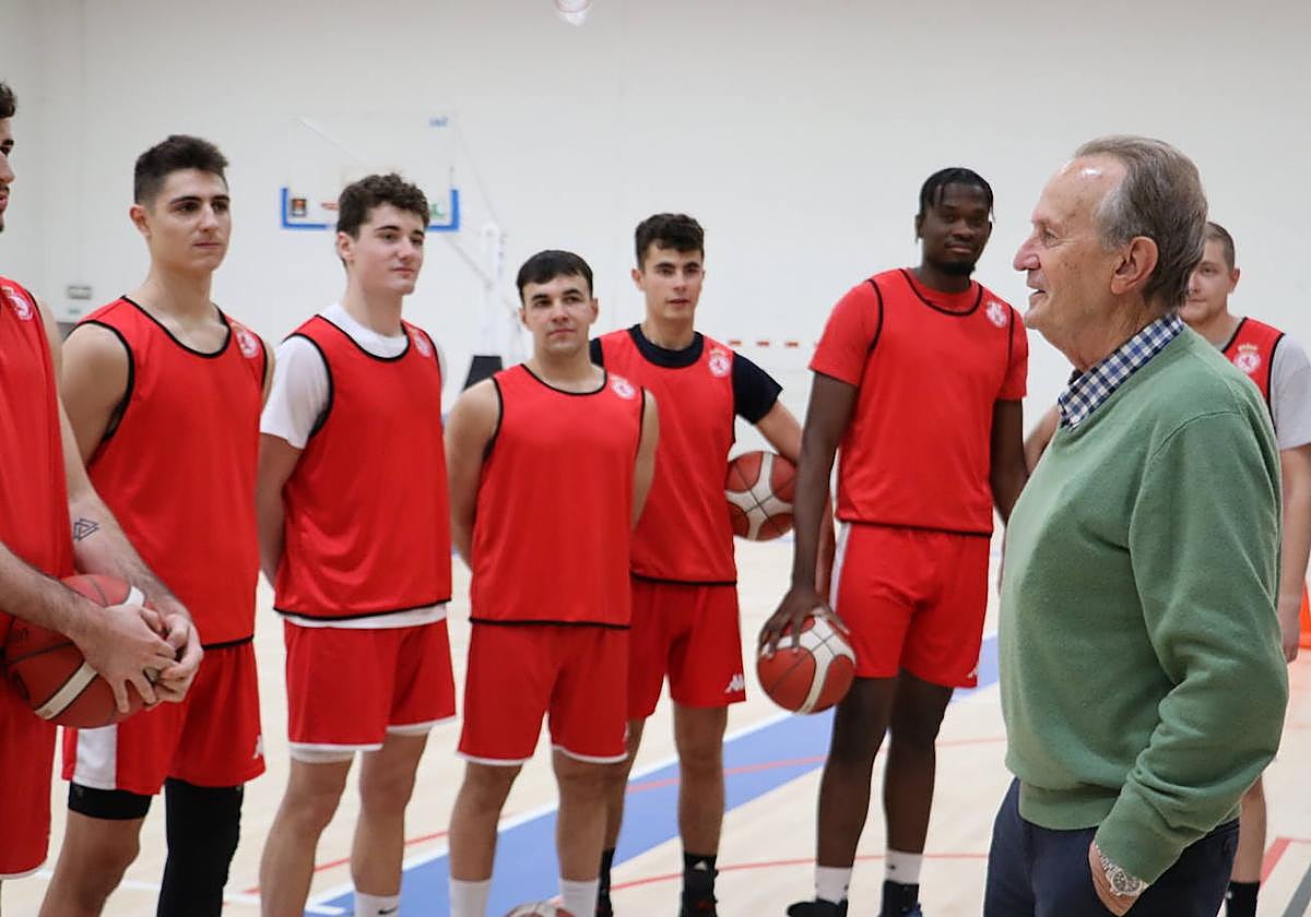 Aito García Reneses anima a la Cultural de Baloncesto a pelear el ascenso