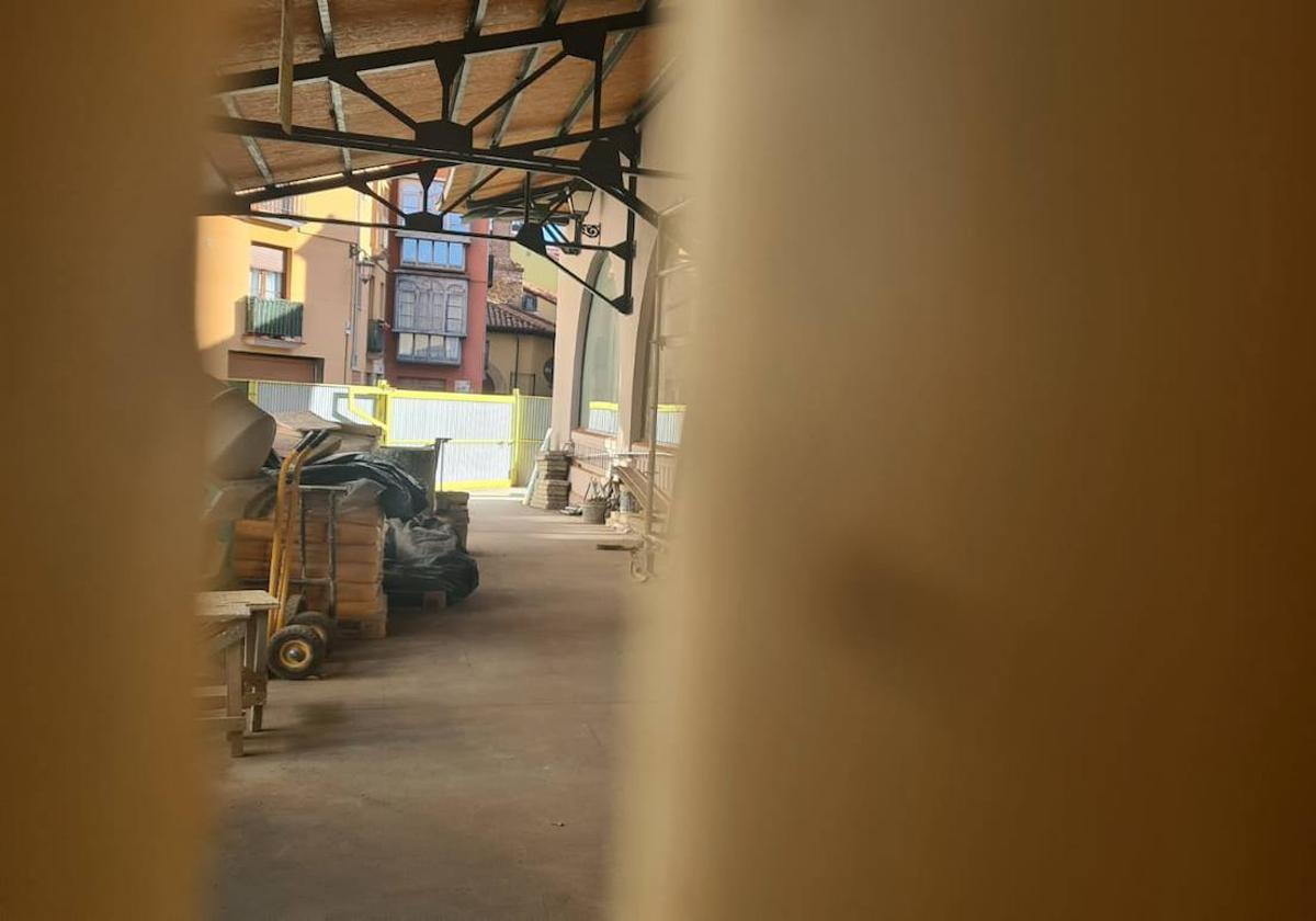 Obras en el mercado del Conde