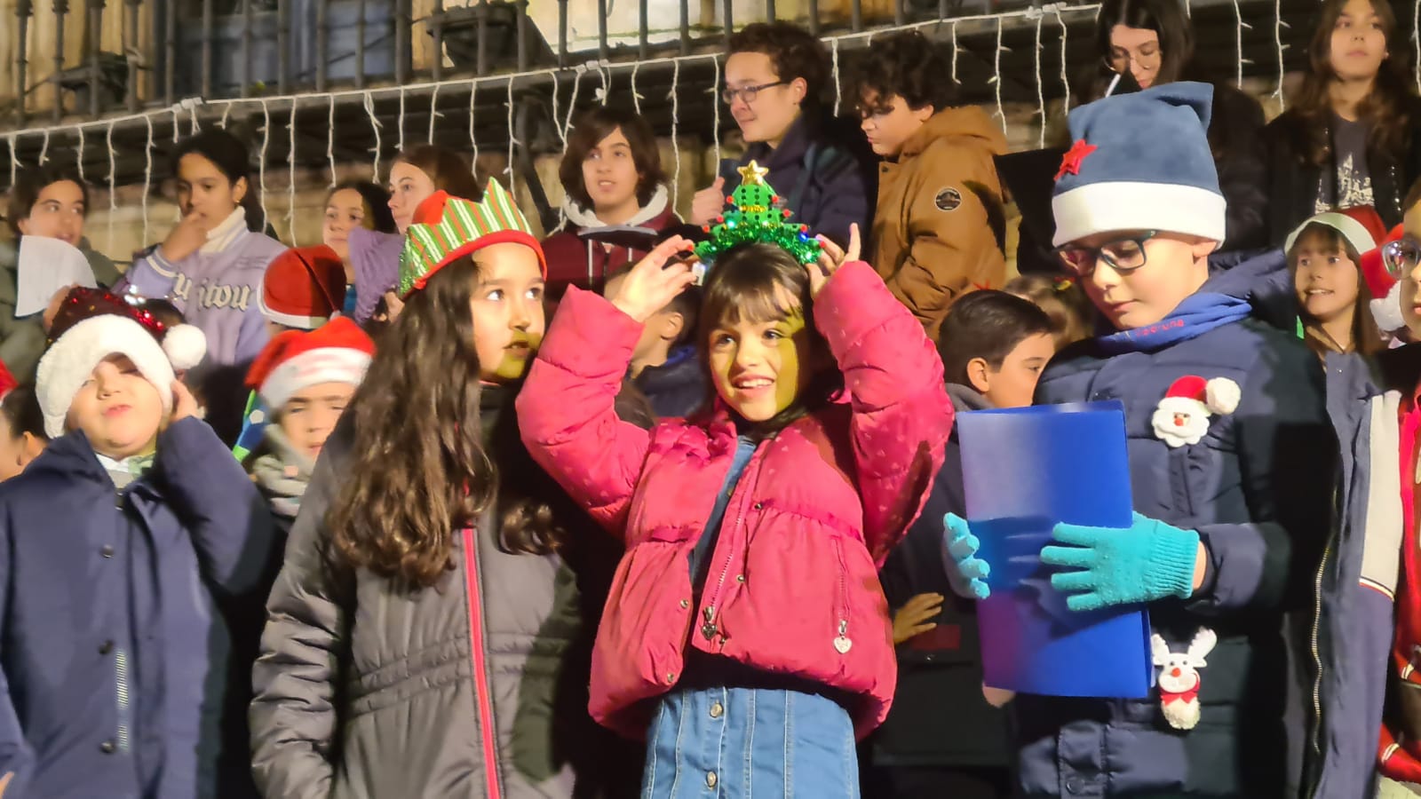 Inaugurado el alumbrado navideño de León