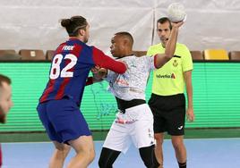 Adelino, en el partido ante el Barça del pasado 26 de noviembre.