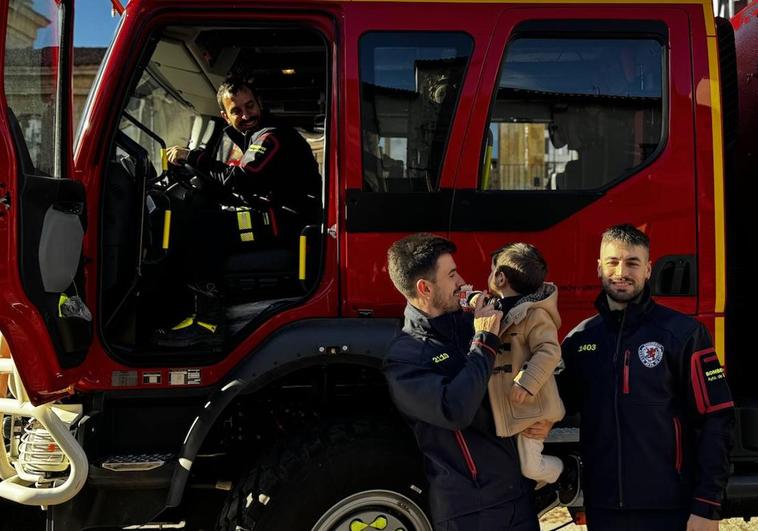 Presentación del parque de calendario de bomberos 2024.