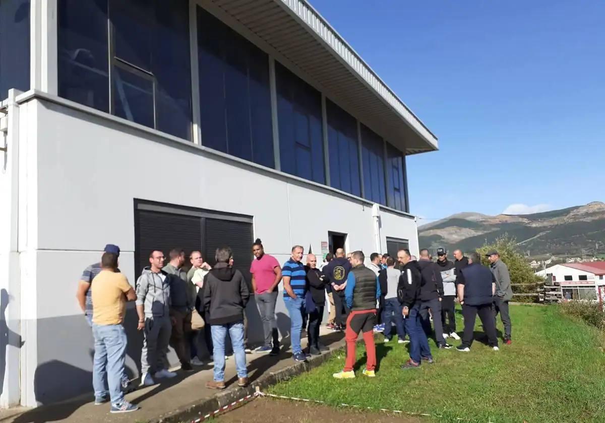 Trabajadores de Nord Casting en La Robla.