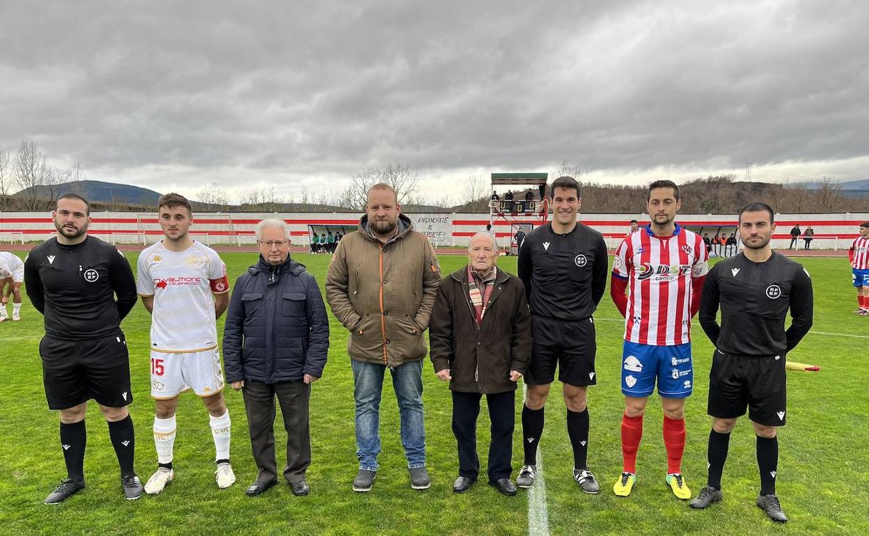 Foto previa al encuentro entre Atlético Bembibre y Júpiter Leonés.