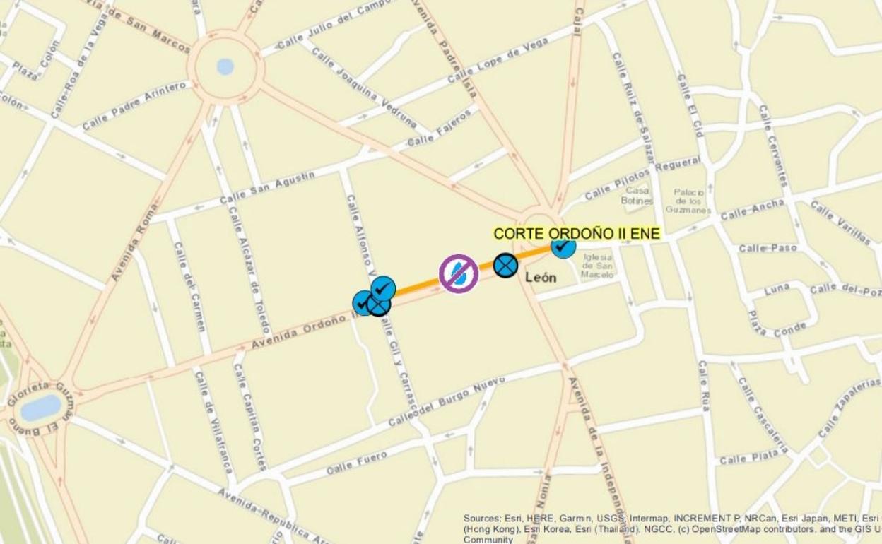 Corte de agua en la avenida Ordoño II.