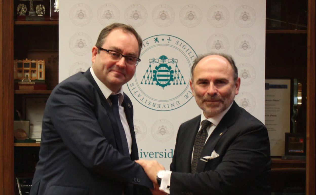 Incibe y la Universidad de Oviedo firman un convenio de colaboración.