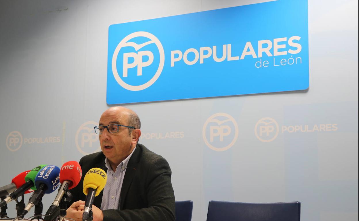 Francisco Castañón: «En los últimos cuatro años no ha habido proyectos en la provincia»