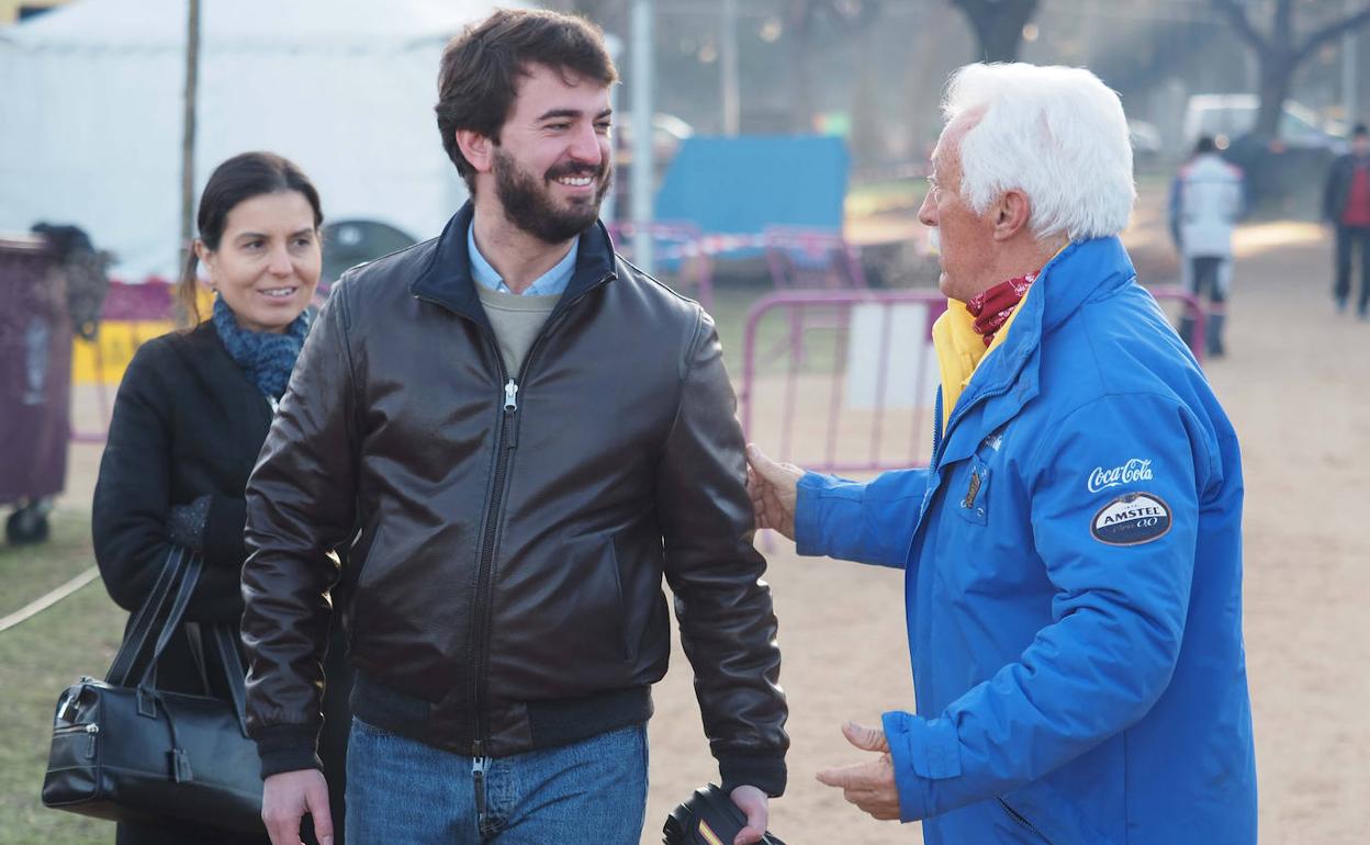 El vicepresidente de la Junta, Juan García-Gallardo, visita la concentración motera de 'Pingüinos'..