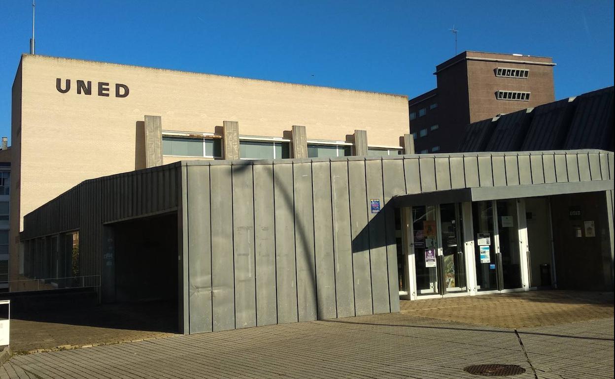 Centro asociado de la Uned de Ponferrada.