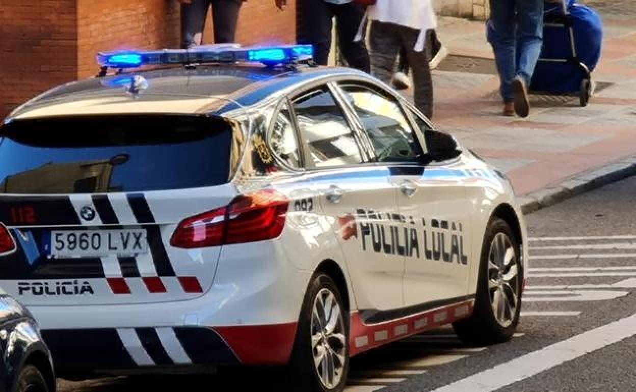 Actuación de la Policía Local de León en la capital.