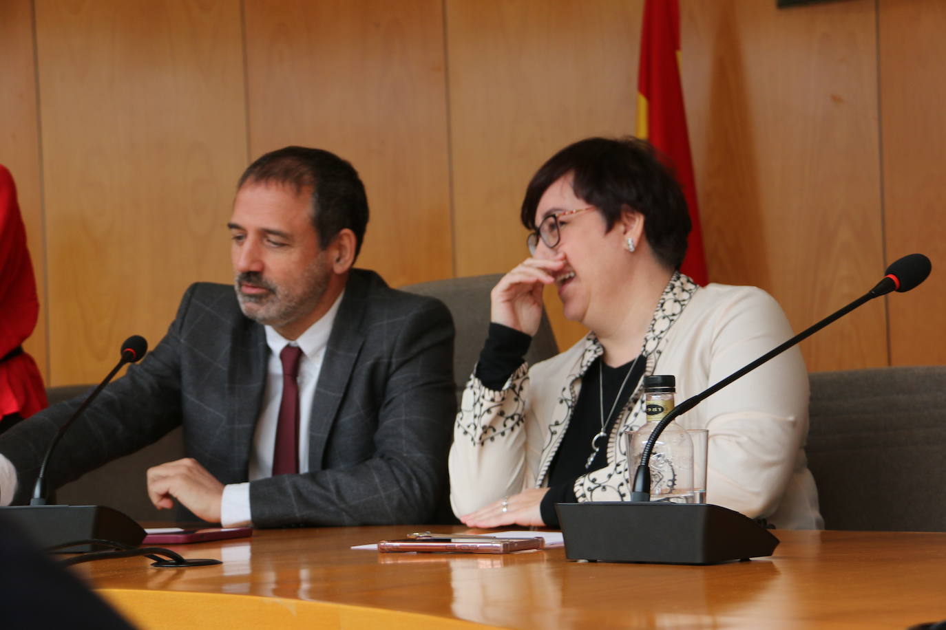 El director general de Infraestructuras de Mitma y la directora de Infraestructuras de Adif presentan los pormenores de este proyecto para el alfoz.