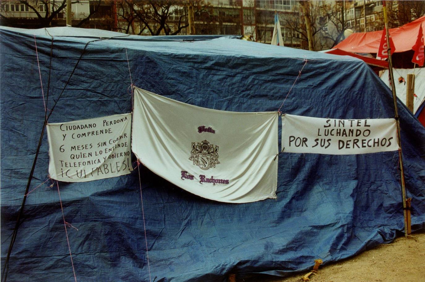 Durante seis meses los trabajadores vivieron frente al Ministerio de Economía. 