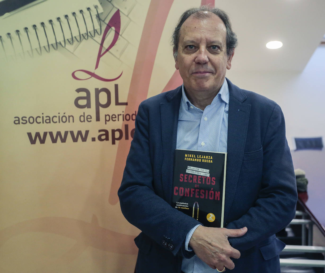 Fernando Rueda, colaborador de La Rosa de los Vientos, presenta su último  libro en Segovia