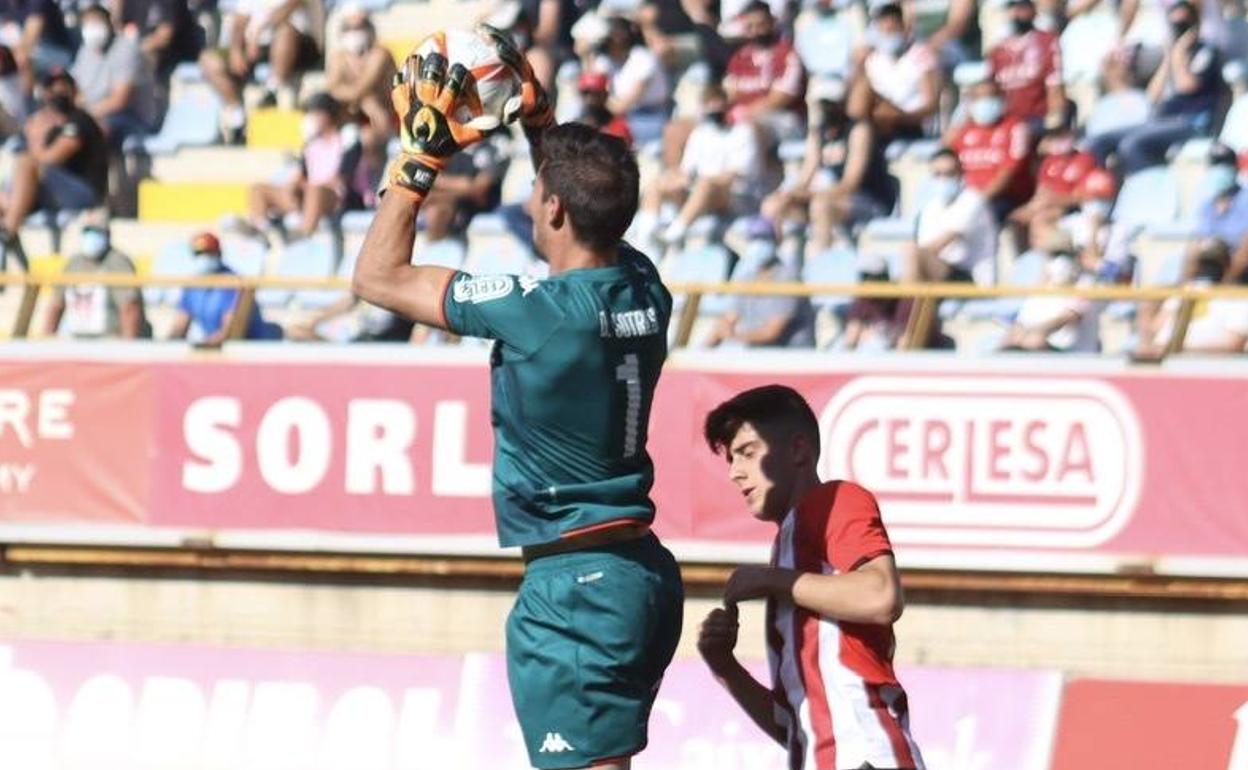 Dani Sotres encuentra equipo tras salir de la Cultural