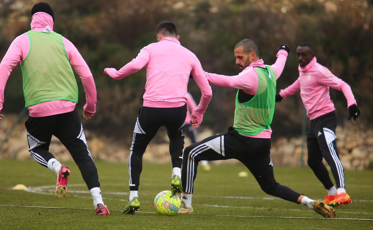 La Deportiva saldría de puestos de descenso en caso de victoria.