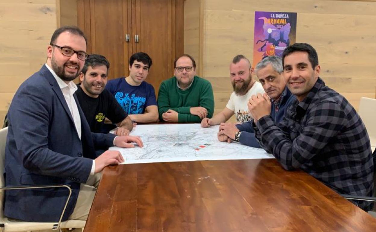 Reunión en el Ayuntamiento de La Bañeza para ultimar este proyecto.