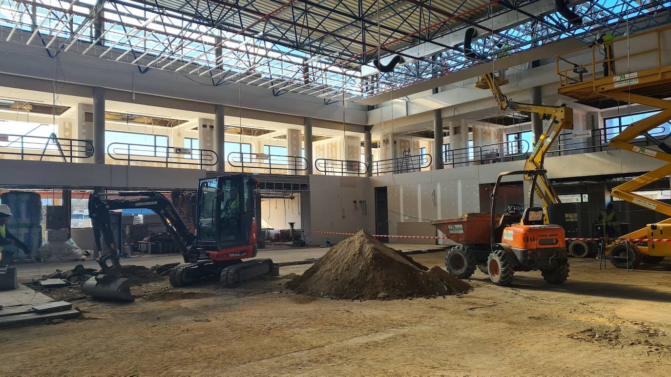 Obras del interior de la estación de Autobuses de León. 