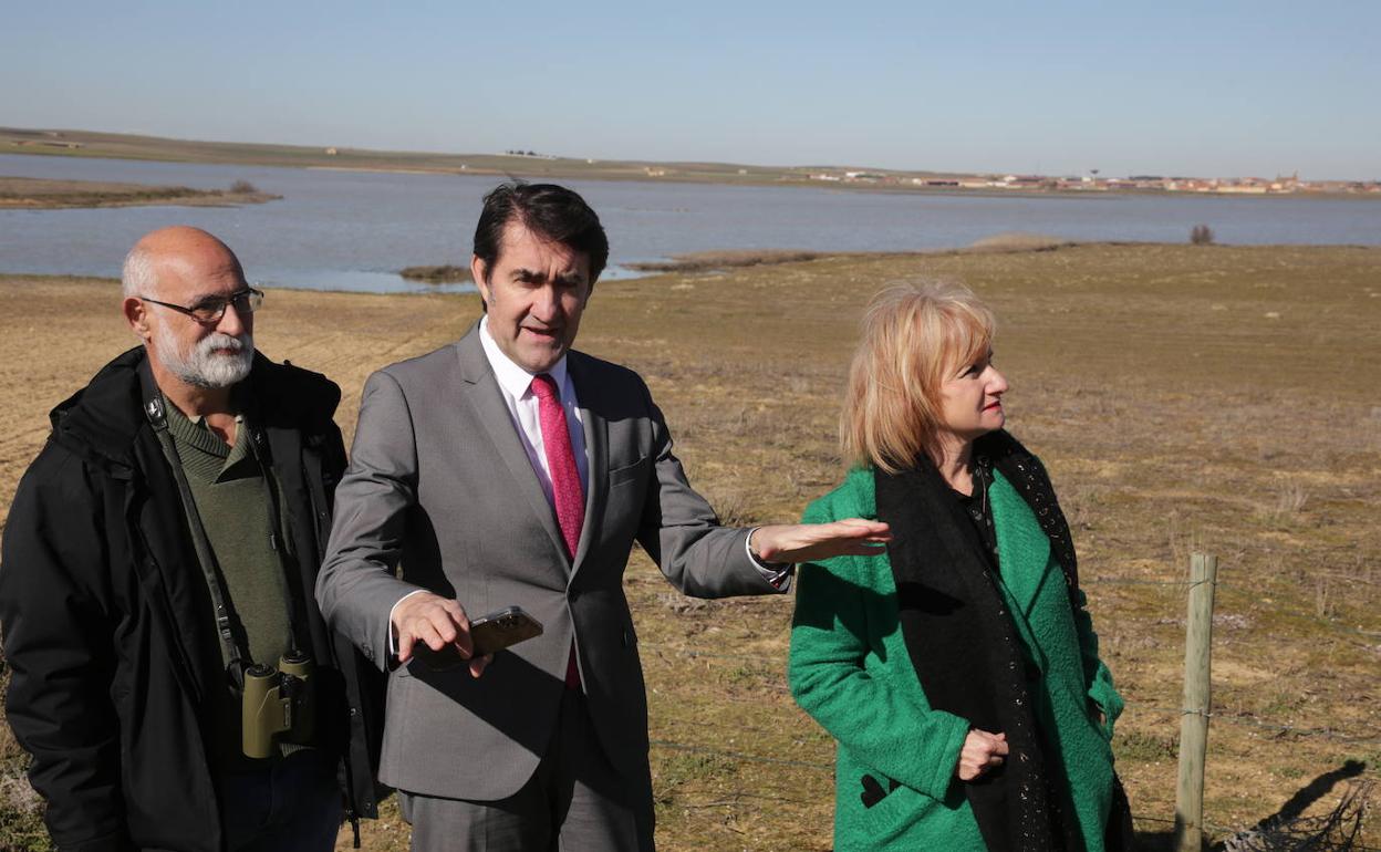 El consejero de Medio Ambiente, Vivienda y Ordenación del Territorio,