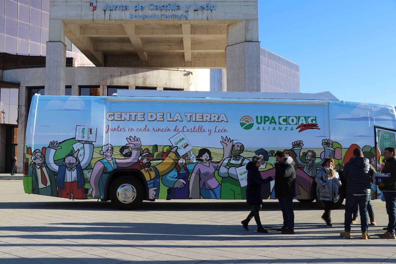 Presentación del autobús de la alianza Upa-Coag.