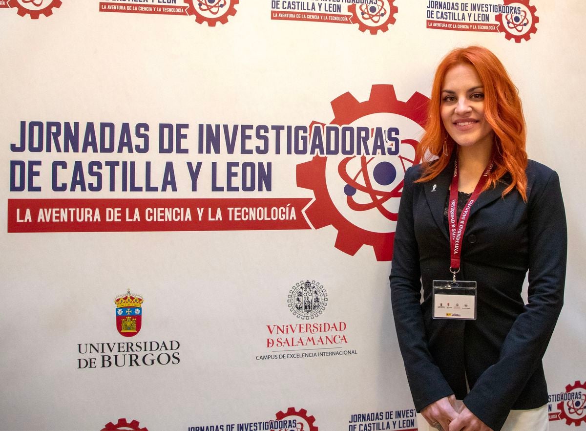 La leonesa Sara García participa en el acto inaugural de las XI Jornadas Investigadoras de Castilla y León celebradas en Salamanca este jueves.