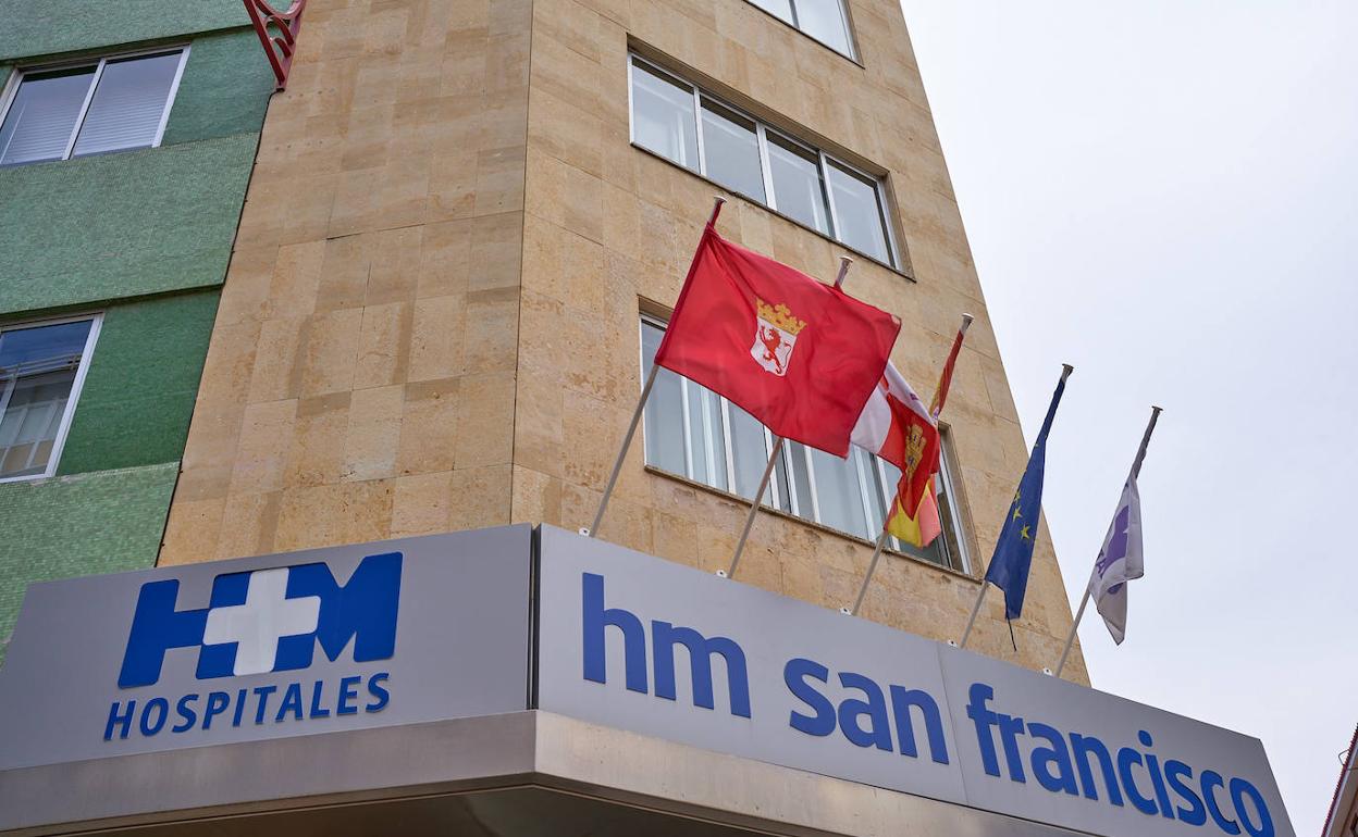 Fachada del HM San Francisco de León.