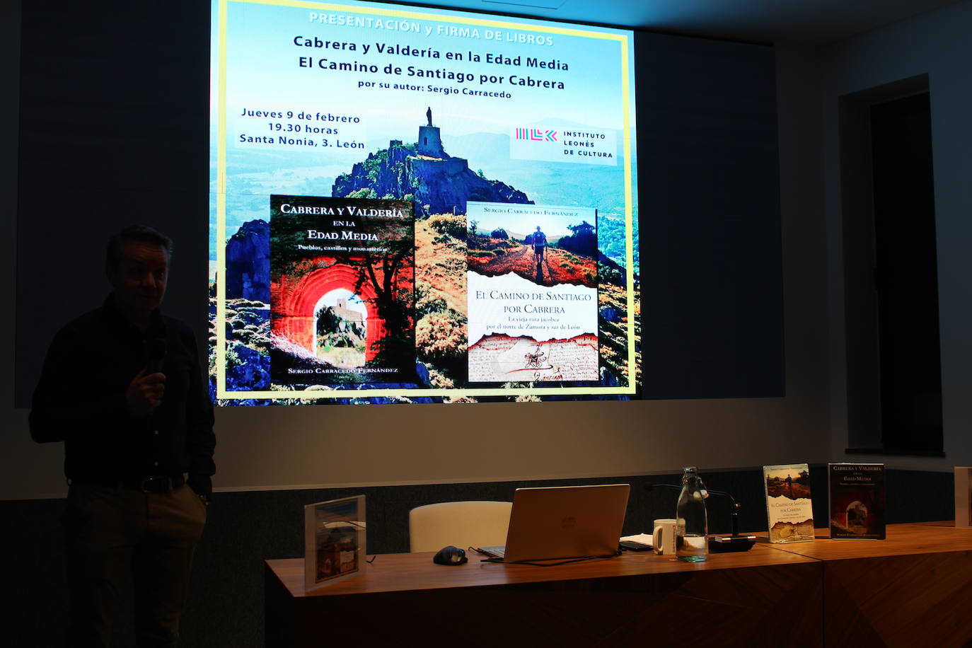 Presentación de los libros de Sergio Carracedo, 'Cabrera y Valdería en la Edad Media' y 'El Camino de Santiago por Cabrera'. 