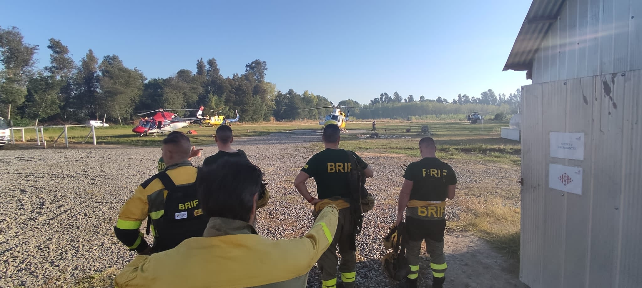 La Brigada de Refuerzo en Incendios Forestales con base en Tabuyo del Monte realiza su primera misión de apoyo internacional en Chile. Colaboración, empeño y sacrificio, sus banderas en esta intervención. 