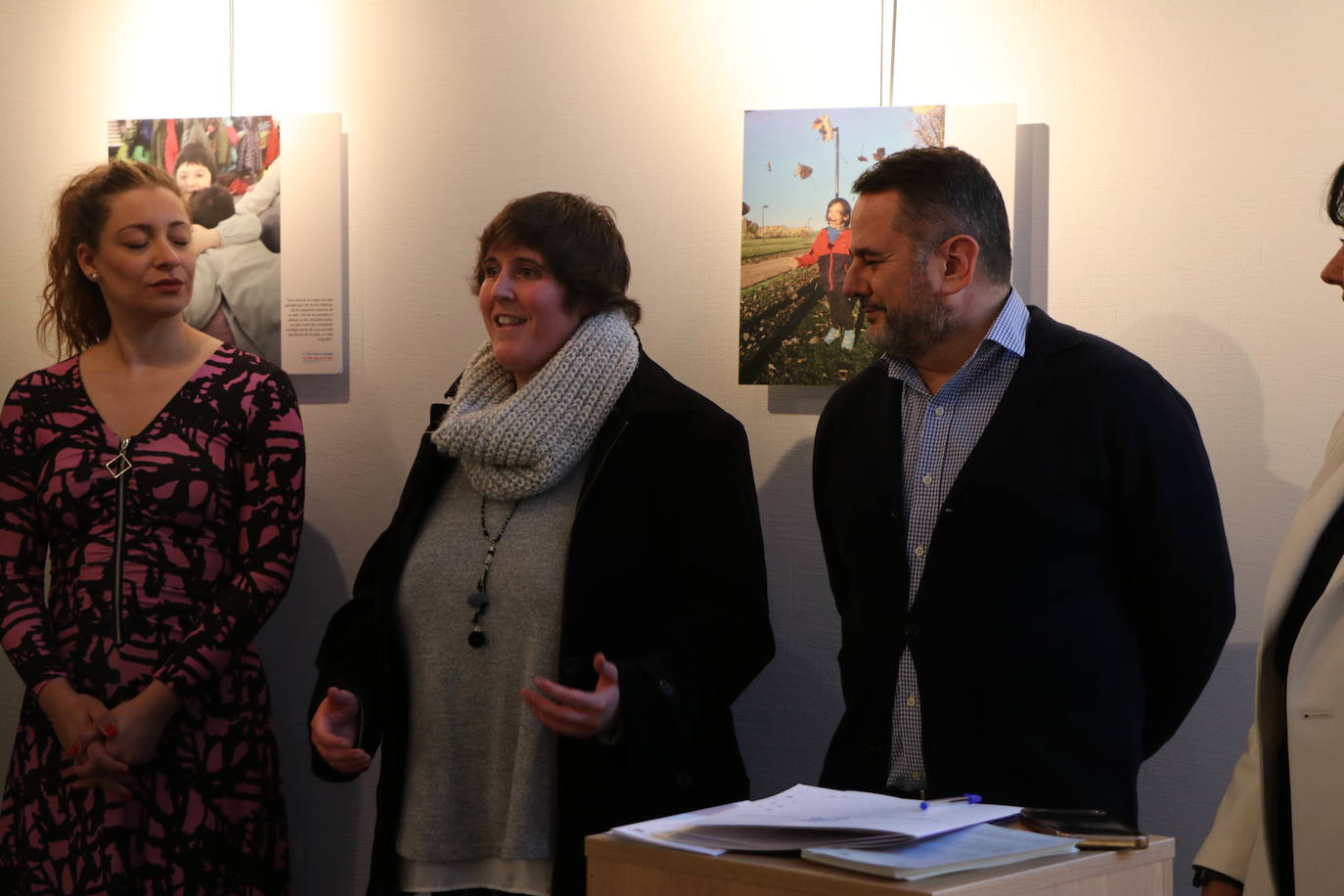 Inauguración de la Exposición del I Concurso de Fotografía «Un feliz viaje por la vida» organizada por la Federación Autismo de Castilla y León.