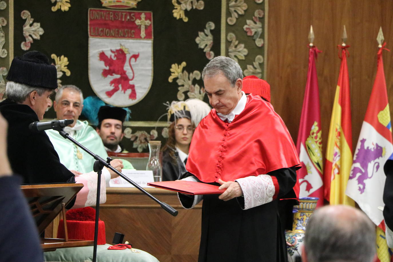 Acto académico de investidura del ex presidente del Gobierno, José Luis Rodríguez Zapatero, como Doctor Honoris Causa por la Universidad de León.