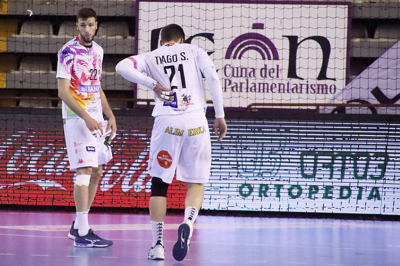 Partido disputado en el Palacio de los Deportes