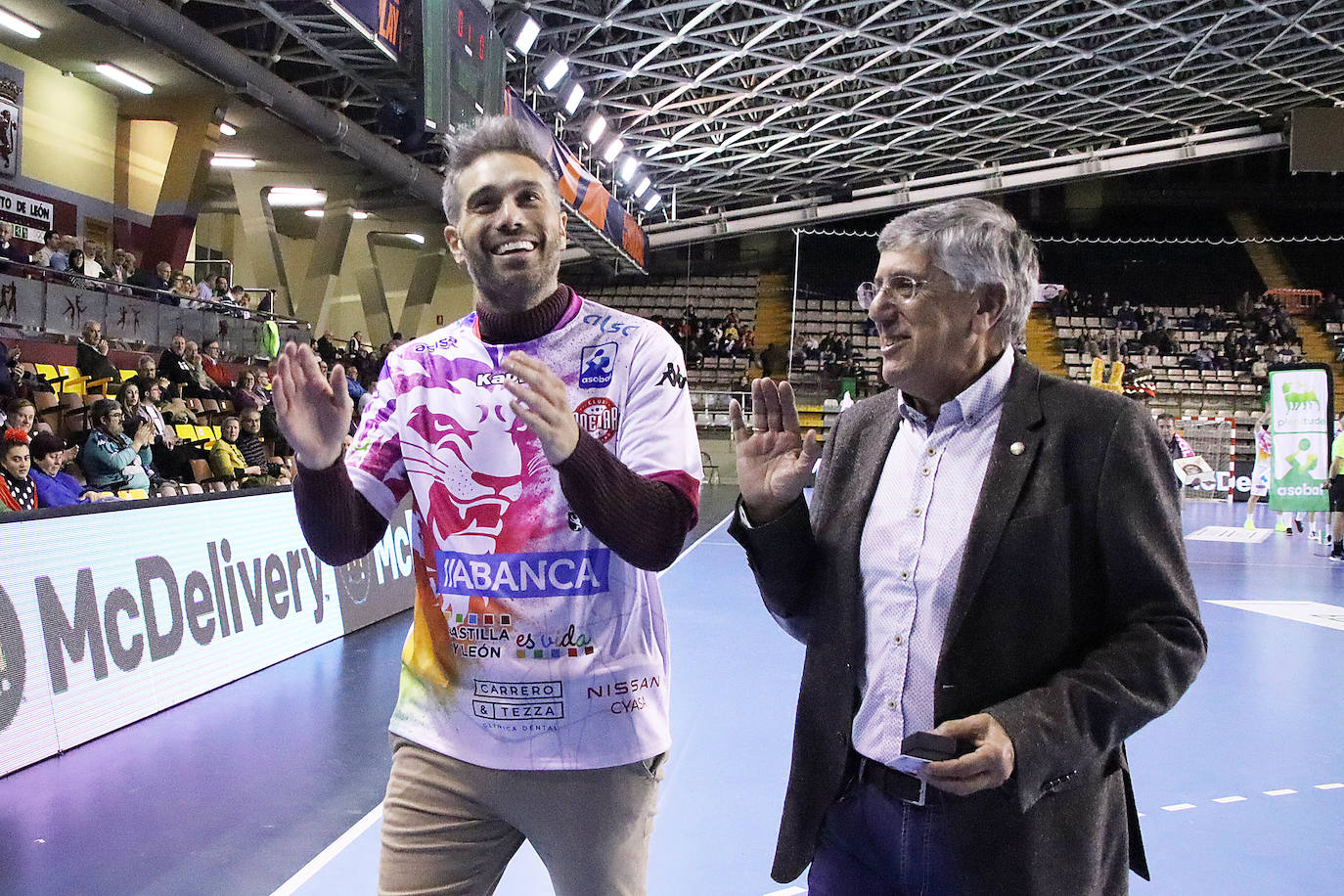 Partido disputado en el Palacio de los Deportes