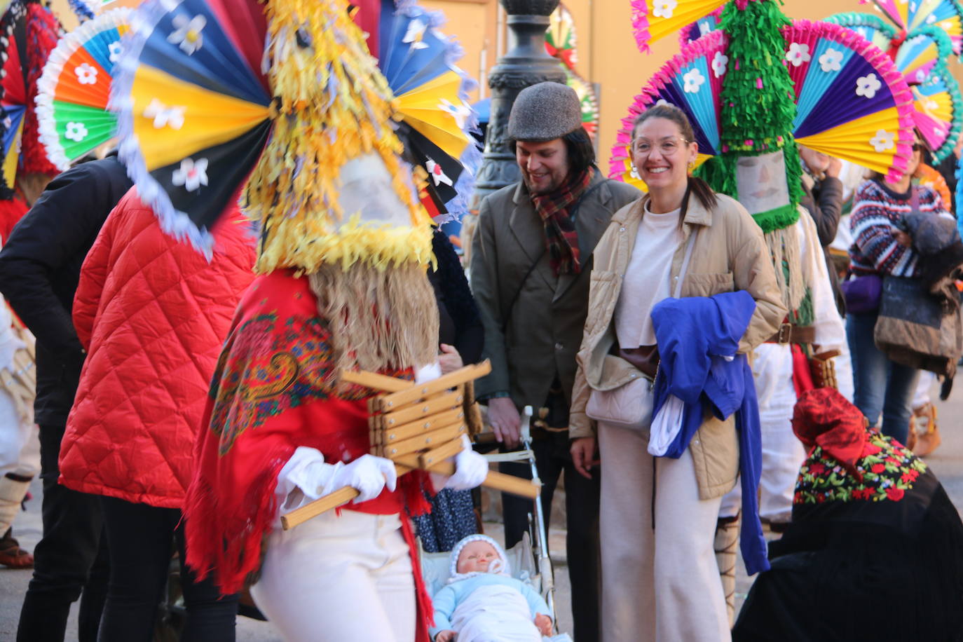 Cimanes del Tejar ha celebrado una de sus fiestas más enraizadas, el antruejo más tradicional