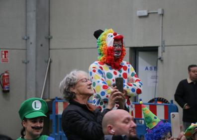 Imagen secundaria 1 - Sariegos, un Carnaval para disfrutar en familia