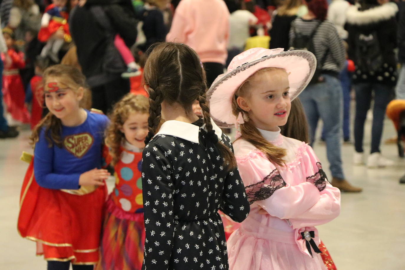 El Palacio de Exposiciones albergó esta cita en el Lunes de Carnaval y contó con la presencia de pequeños y mayores.