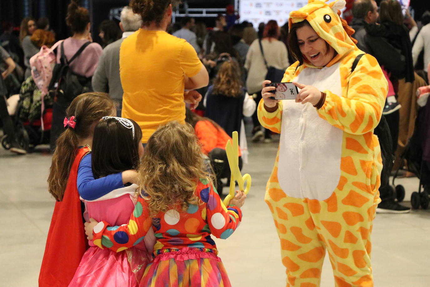 El Palacio de Exposiciones albergó esta cita en el Lunes de Carnaval y contó con la presencia de pequeños y mayores.