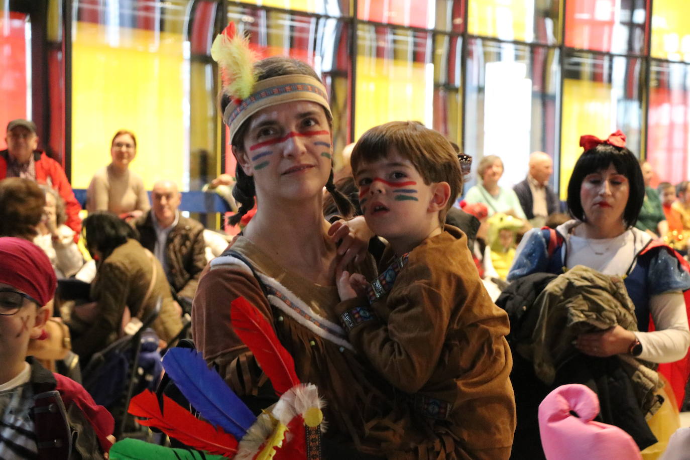 El Palacio de Exposiciones albergó esta cita en el Lunes de Carnaval y contó con la presencia de pequeños y mayores.