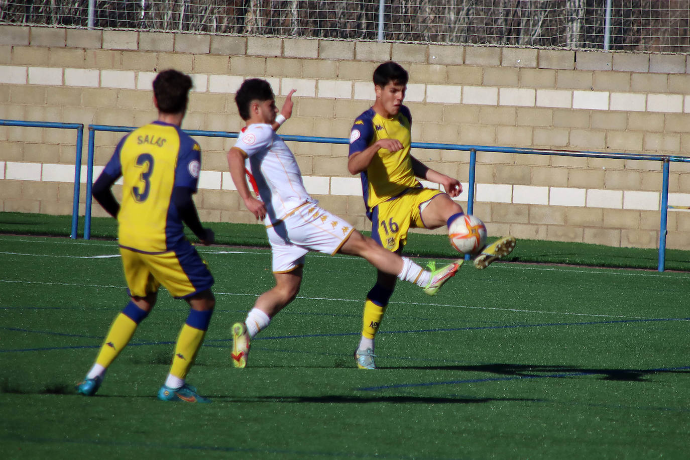 El equipo leonés ha recibido al Alcorcón en busca de puntos fundamentales para lograr la permanencia en División de Honor Juvenil