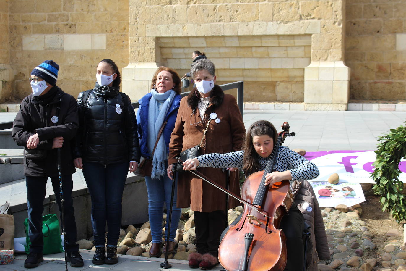 Aderle organiza un acto para dar visibilidad a los pacientes de enfermedades raras en León. 